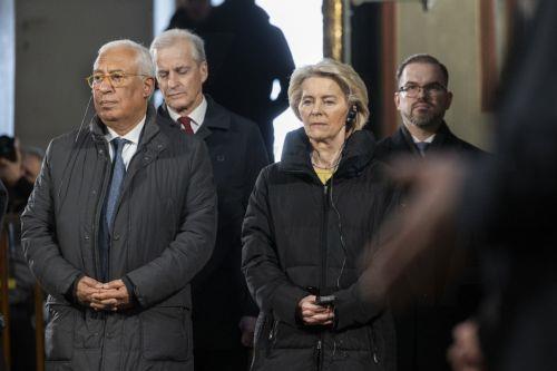 epa12773061 A handout photo made available by the Presidential Press Service shows Antonio Costa (L), Ursula von der Leyen (R), and other senior EU officials attending a joint Prayer for Ukraine at St. Sophia Cathedral in Kyiv, Ukraine, 24 February 2026. Top EU leaders arrived in Ukraine on the anniversary of the start of the Russian invasion in 2022. ...