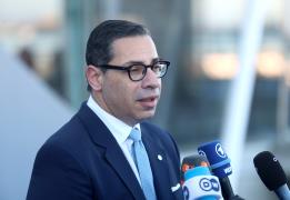 FM Kombos discusses regional development