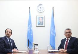 الرئيس خريستوذوليذيس وزعيم القبارصة الأت