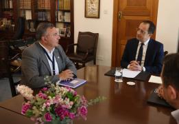 «Υπερβολική» η κριτική για ΔΣ ημικρατικώ