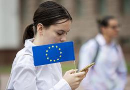 AB Konseyi, Ukrayna ve Moldova için 6. F