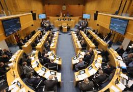 Βουλή: Απορρίφθηκε ψήφισμα ΑΚΕΛ για κοιν