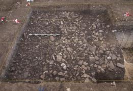 Ano Roudias’da taş yapı ile taşınabilir 