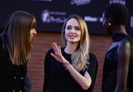 Πρωταγωνίστρια και παραγωγός του θρίλερ 