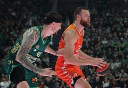 Παναθηναϊκός και Ολυμπιακός στη μάχη της