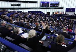 Ψηφίστηκαν προστατευτικές ρήτρες για τη 