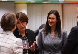 وزيرة البيئة تؤكد على ضرورة دمج المرونة 