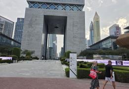 رئيس الجمهورية يعرب عن تضامنه مع الإمارا