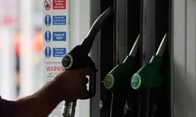 Είτε όλοι είτε κανείς, είπε ο επικεφαλής