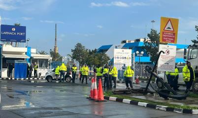 Συνεχίζεται η απεργία στο λιμάνι Λάρνακα