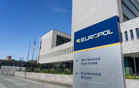 Σύλληψη 78 υπόπτων από Europol σε εξάρθρ
