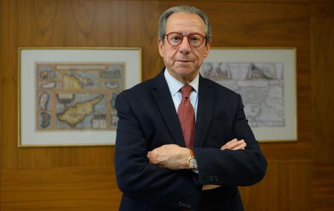 Το πρόγραμμα πολιτογραφήσεων αποτελεί «τ