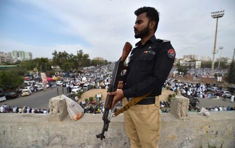 Αστυνομικοί στο Πακιστάν σκότωσαν βομβισ