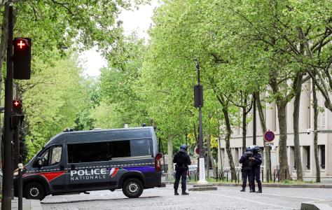 Άνδρας συνελήφθη στο Παρίσι έπειτα από π
