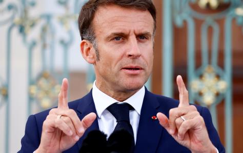 Ο Γάλλος Πρόεδρος υπέρ της χρήσης δυτικώ