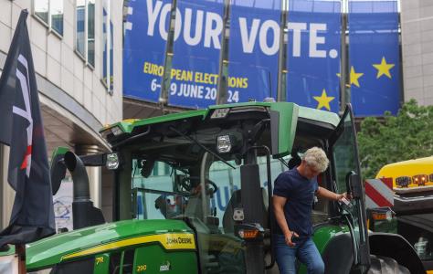 Νέα διαδήλωση αγροτών στις Βρυξέλλες ενό
