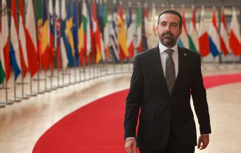 O Υφ. Μετανάστευσης στον τρίλογο για Καν
