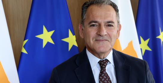 Σχέδιο για μετακίνηση μονάδων πάχυνσης δ
