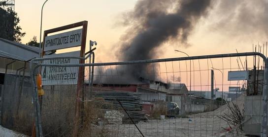 Εκτεταμένες οι ζημιές από την πυρκαγιά σ