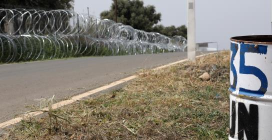 Η διχοτόμηση δεν μπορεί και δεν θα γίνει