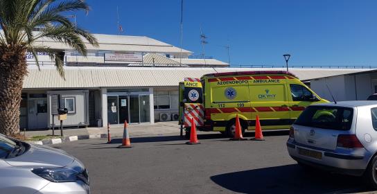 Ανατροπή σκυβαλοφόρου στην Αχέλεια, τρει