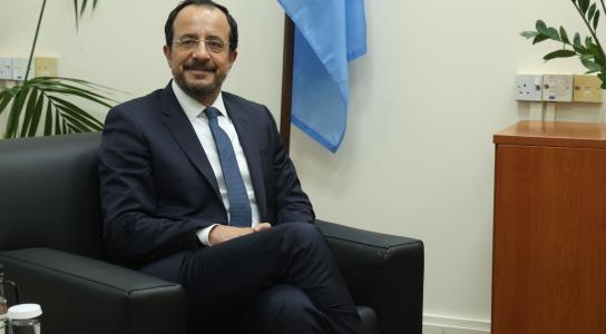 Επέκταση επιδόματος τέκνου σε 1700 επιπλ