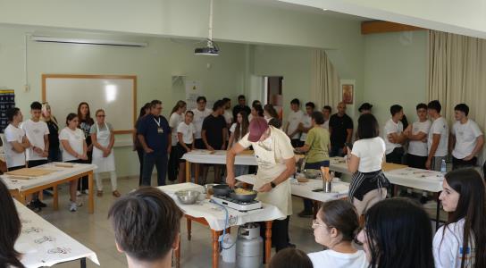 Με άθληση, πολιτισμό, γαστρονομία ολοκλη