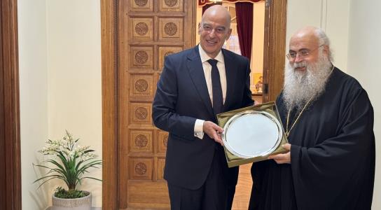 Με έργα η Εκκλησία της Κύπρου στηρίζει τ