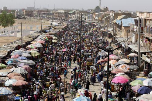 Δεκάδες άνθρωποι σκοτώθηκαν το Σάββατο από αεροπορικά πλήγματα στη Νιγηρία