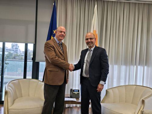 Ανάγκη λελογισμένης χρήσης δημόσιων πόρων συμφώνησαν ΥΠΟΙΚ και Γενικός Ελεγκτής