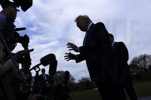 Κατρακυλούν οι τιμές του πετρελαίου, ανακάμπτουν τα χρηματιστήρια