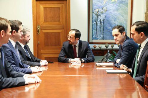 Cumhurbaşkanı, PASOK lideri ile görüştü; AB Dayanışması ve Madde 42/7’e vurgu yaptı