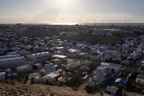 Τουλάχιστον 10 νεκροί σε ισραηλινή αεροπορική επιδρομή κοντά σε σχολείο στη Γάζα