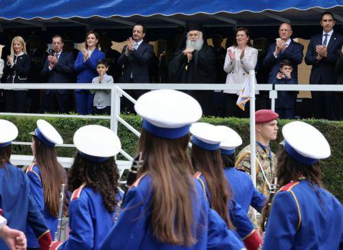 Η Ελλάδα θα στηρίξει και μόνη αν χρειαστεί την άμυνα της Κύπρου, είπε ο Έλληνας Πρέσβης