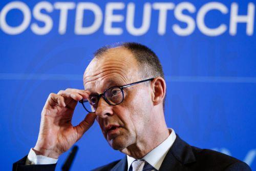 Η γερμανική Κυβέρνηση δεν έλαβε οριστική θέση αν η επίθεση κατά Ιράν παραβιάζει διεθνές δίκαιο