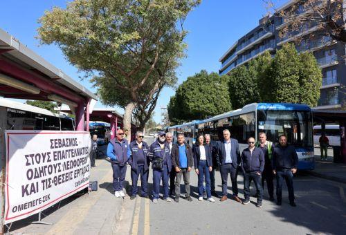Χρονόμετρα στα φανάρια ζητούν οδηγοί λεωφορείων και προειδοποιούν με κλιμάκωση μέτρων