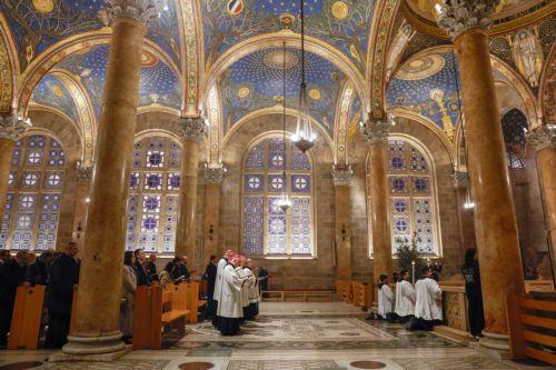 «Απαράδεκτη» η παρεμπόδιση Λατίνου Πατριάρχη να τελέσει λειτουργία, λέει η Πρεσβεία Παλαιστίνης