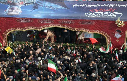 Ο στρατός του Ιράν ανακοίνωσε ότι κατέρριψε ένα αεροσκάφος και δύο ελικόπτερα των ΗΠΑ