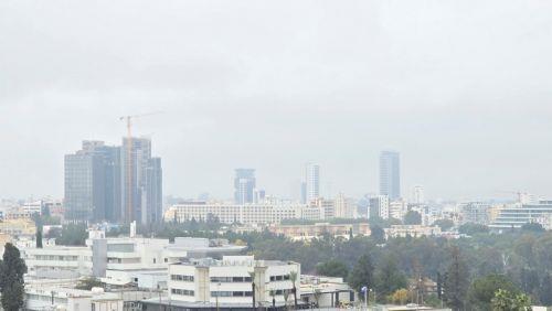 Kıbrıs, Afrika kaynaklı yoğun toz fırtınasının etkisi altında