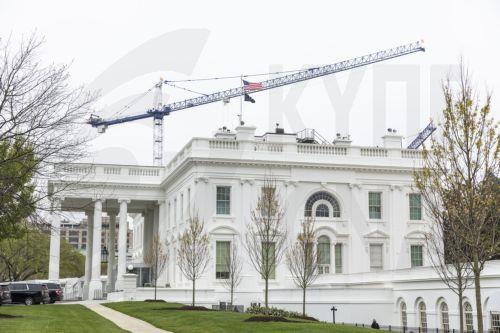 Πιθανή συμφωνία με το Ιράν μέχρι τη Δευτέρα λέει ο Τραμπ, εν μέσω απειλών