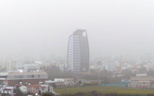 Υποχωρεί η σκόνη, αέρας και βροχές βοηθούν δηλώνει στο ΚΥΠΕ μετεωρολογικός λειτουργός