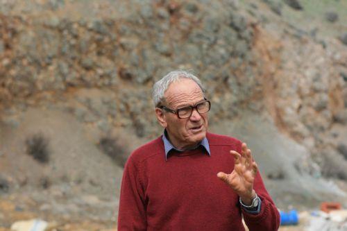 Τη συνδρομή του αποβιώσαντα Δρ Γ.Κωνσταντίνου στην προστασία πολιτιστικής και φυσικής κληρονομιάς εξαίρει το Υφ. Πολιτισμού