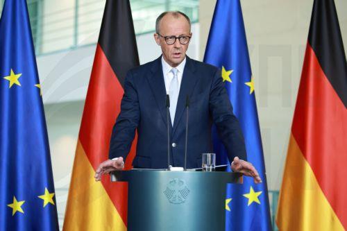 Γερμανία και Ουκρανία σκοπεύουν να αναβαθμίσουν συνεργασία, ανέφεραν Μερτς και Ζελέσκι στο Βερολίνο