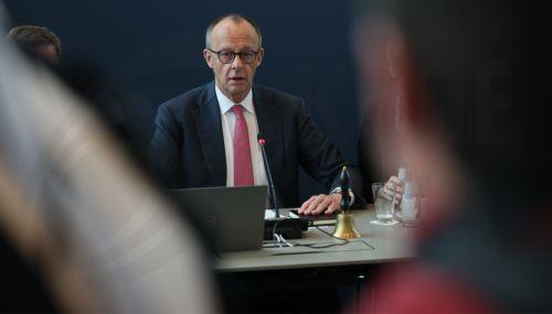 Ο Γερμανός Καγκελάριος παρότρυνε τον Νετανιάχου να τερματίσει τις μάχες σε Λίβανο