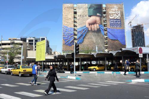 Η Τεχεράνη διαψεύδει ότι συμφώνησε να μεταφερθούν σε άλλη χώρα τα αποθέματα εμπλουτισμένου ουρανίου