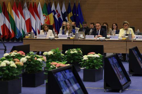 Contribution of tourism significant for European economy, Koumis says