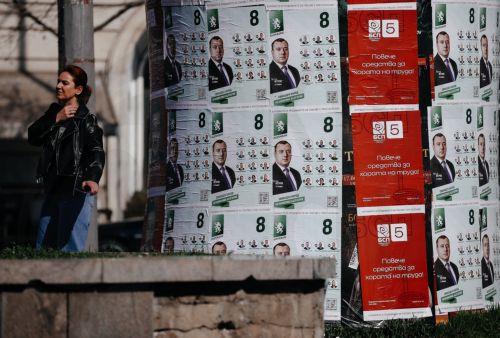 Άνοιξαν οι κάλπες για τις βουλευτικές εκλογές στη Βουλγαρία