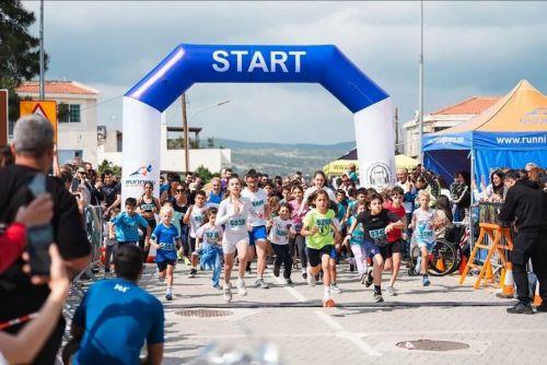 Υπερδιπλασιάστηκαν οι δρομείς στον Aphrodite Half Marathon στην Π.Χρυσοχούς