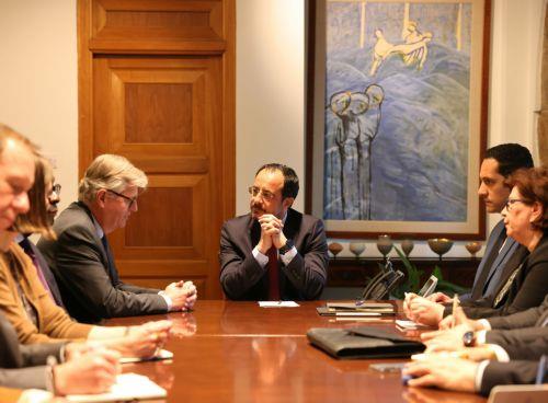 Εκπρόσωπος: Σε εξέλιξη η πρωτοβουλία του ΓΓ με επαφές σε διάφορα επίπεδα για νέα συνάντηση