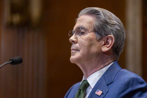 Η Kυβέρνηση των ΗΠΑ υπεραμύνεται της αναστολής μέρους των κυρώσεων στο πετρέλαιο της Ρωσίας